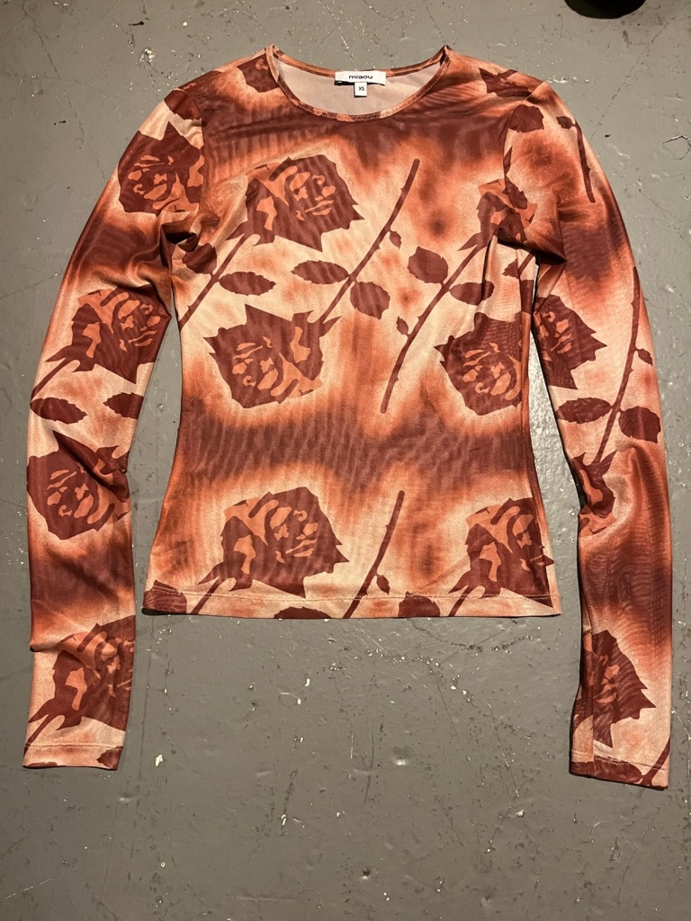 MIAOU stenciled rose mesh long sleeve XS